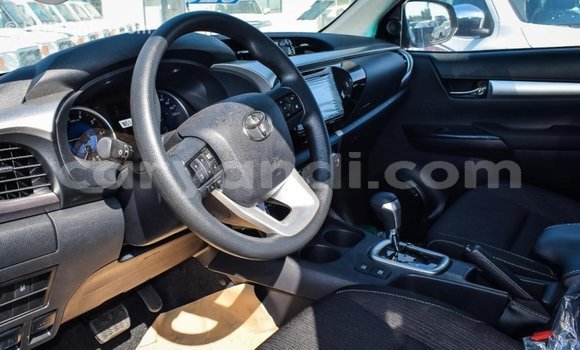 Acheter Import Voiture Toyota Hilux Autre à Import - Dubai, Zambie Acheter Import Voiture Toyota Hilux Autre à Import - Dubai, Zambie