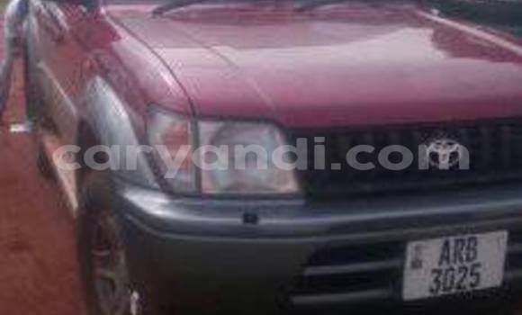 Acheter Occasion Voiture Toyota Land Cruiser Rouge à Chipata, Zambie Acheter Occasion Voiture Toyota Land Cruiser Rouge à Chipata, Zambie