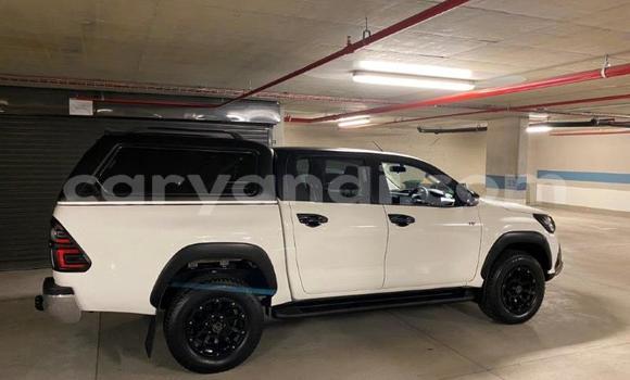 Tenga Tsaru Toyota Hilux Chena Mota in Kabwe in Zambia Tenga Tsaru Toyota Hilux Chena Mota in Kabwe in Zambia