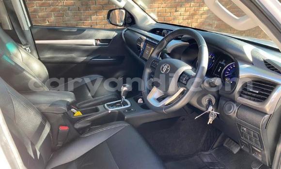 Tenga Tsaru Toyota Hilux Chena Mota in Kabwe in Zambia Tenga Tsaru Toyota Hilux Chena Mota in Kabwe in Zambia