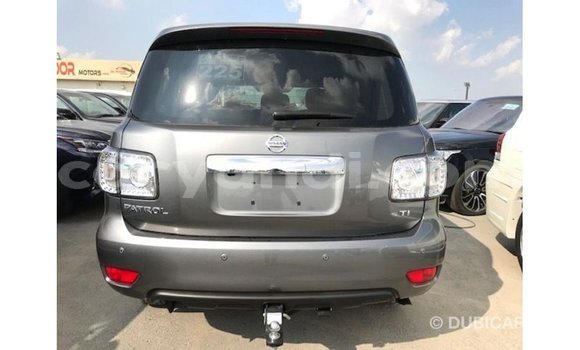 Tenga Imported Nissan Patrol Zvimwe Mota in Import - Dubai in Zambia Tenga Imported Nissan Patrol Zvimwe Mota in Import - Dubai in Zambia