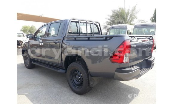 Acheter Import Voiture Toyota Hilux Noir à Import - Dubai, Zambie Acheter Import Voiture Toyota Hilux Noir à Import - Dubai, Zambie