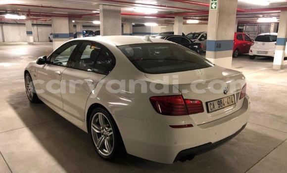 Nunua Ilio tumika BMW 5–Series Nyeupe Gari ndani ya Kabwe nchini Zambia Nunua Ilio tumika BMW 5–Series Nyeupe Gari ndani ya Kabwe nchini Zambia