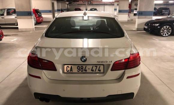Nunua Ilio tumika BMW 5–Series Nyeupe Gari ndani ya Kabwe nchini Zambia Nunua Ilio tumika BMW 5–Series Nyeupe Gari ndani ya Kabwe nchini Zambia