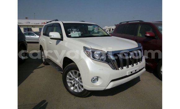 Nunua Imported Toyota Prado Nyeupe Gari ndani ya Import - Dubai nchini Zambia Nunua Imported Toyota Prado Nyeupe Gari ndani ya Import - Dubai nchini Zambia