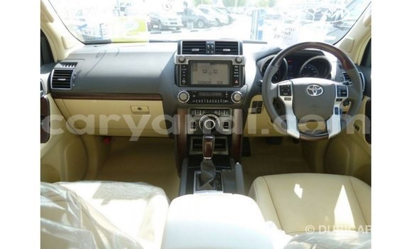 Nunua Imported Toyota Prado Nyeupe Gari ndani ya Import - Dubai nchini Zambia Nunua Imported Toyota Prado Nyeupe Gari ndani ya Import - Dubai nchini Zambia