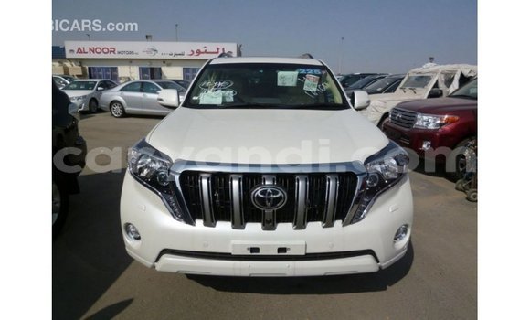 Nunua Imported Toyota Prado Nyeupe Gari ndani ya Import - Dubai nchini Zambia Nunua Imported Toyota Prado Nyeupe Gari ndani ya Import - Dubai nchini Zambia
