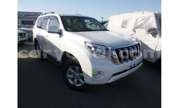 Nunua Imported Toyota Prado Nyeupe Gari ndani ya Import - Dubai nchini Zambia Nunua Imported Toyota Prado Nyeupe Gari ndani ya Import - Dubai nchini Zambia