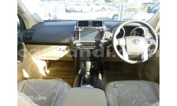 Nunua Imported Toyota Prado Nyeupe Gari ndani ya Import - Dubai nchini Zambia Nunua Imported Toyota Prado Nyeupe Gari ndani ya Import - Dubai nchini Zambia