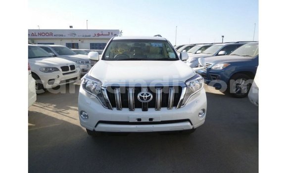 Nunua Imported Toyota Prado Nyeupe Gari ndani ya Import - Dubai nchini Zambia Nunua Imported Toyota Prado Nyeupe Gari ndani ya Import - Dubai nchini Zambia