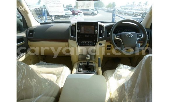 Nunua Imported Toyota Land Cruiser Nyeusi Gari ndani ya Import - Dubai nchini Zambia Nunua Imported Toyota Land Cruiser Nyeusi Gari ndani ya Import - Dubai nchini Zambia