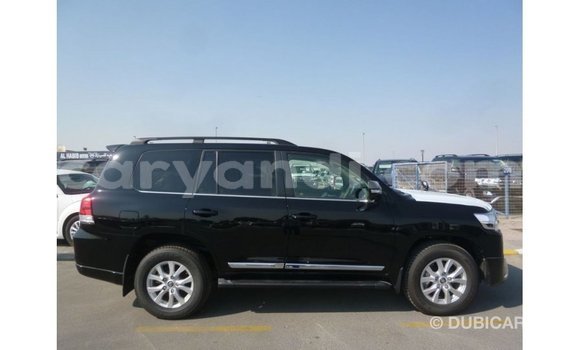 Nunua Imported Toyota Land Cruiser Nyeusi Gari ndani ya Import - Dubai nchini Zambia Nunua Imported Toyota Land Cruiser Nyeusi Gari ndani ya Import - Dubai nchini Zambia