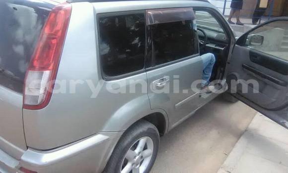 Acheter Occasion Voiture Nissan X–Trail Gris à Chipata, Zambie Acheter Occasion Voiture Nissan X–Trail Gris à Chipata, Zambie