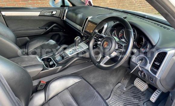 Tenga Tsaru Porsche Cayenne Chena Mota in Kabwe in Zambia Tenga Tsaru Porsche Cayenne Chena Mota in Kabwe in Zambia