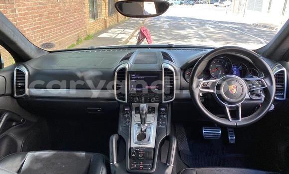 Tenga Tsaru Porsche Cayenne Chena Mota in Kabwe in Zambia Tenga Tsaru Porsche Cayenne Chena Mota in Kabwe in Zambia