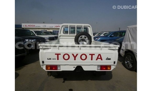 Buy Import Toyota Land Cruiser White Car in Import - Dubai in Zambia Buy Import Toyota Land Cruiser White Car in Import - Dubai in Zambia
