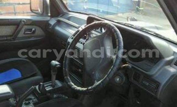 Acheter Occasion Voiture Mitsubishi Pajero Noir à Chipata, Zambie Acheter Occasion Voiture Mitsubishi Pajero Noir à Chipata, Zambie