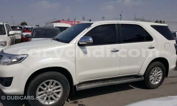 Buy Import Toyota Fortuner White Car in Import - Dubai in Zambia Buy Import Toyota Fortuner White Car in Import - Dubai in Zambia