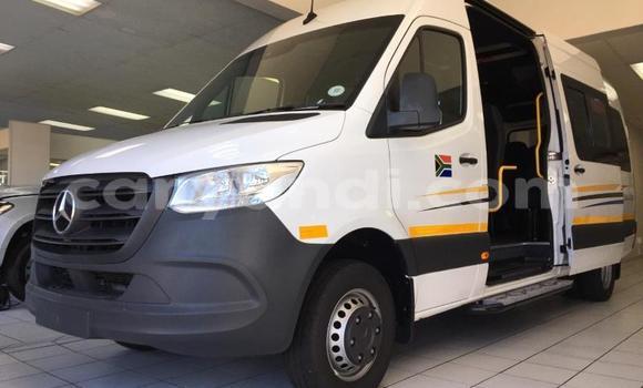 Buy Used Mercedes–Benz Sprinter White Truck in Kabwe in Zambia Buy Used Mercedes–Benz Sprinter White Truck in Kabwe in Zambia