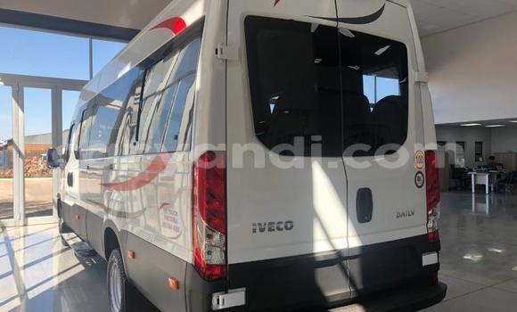 Buy Used Iveco Daily White Truck in Kabwe in Zambia Buy Used Iveco Daily White Truck in Kabwe in Zambia