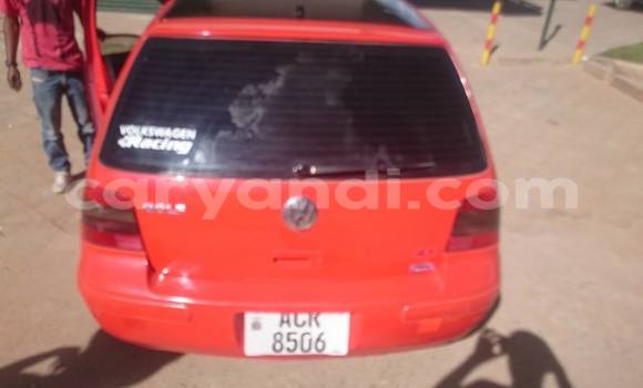 Nunua Ilio tumika Volkswagen Golf Nyekundu Gari ndani ya Chipata nchini Zambia Nunua Ilio tumika Volkswagen Golf Nyekundu Gari ndani ya Chipata nchini Zambia