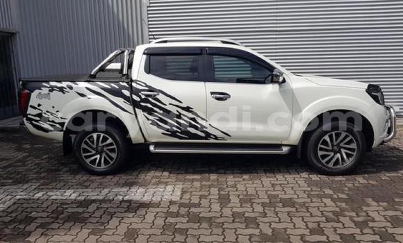 Tenga Tsaru Nissan Navara Chena Mota in Kabwe in Zambia Tenga Tsaru Nissan Navara Chena Mota in Kabwe in Zambia