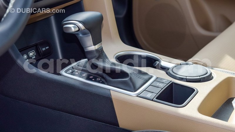 Big with watermark kia sportage zambia import dubai 11005