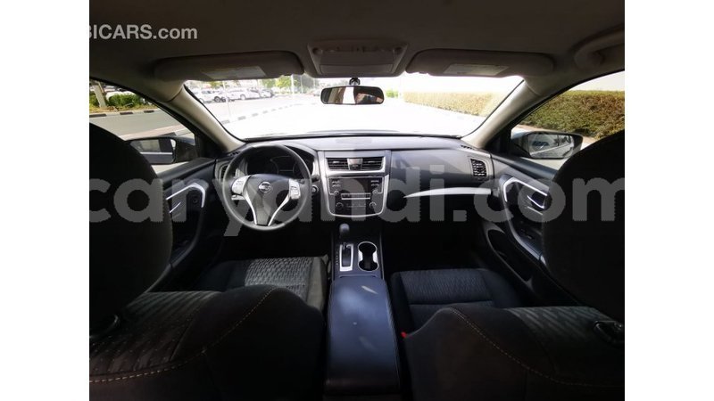 Big with watermark nissan altima zambia import dubai 11013