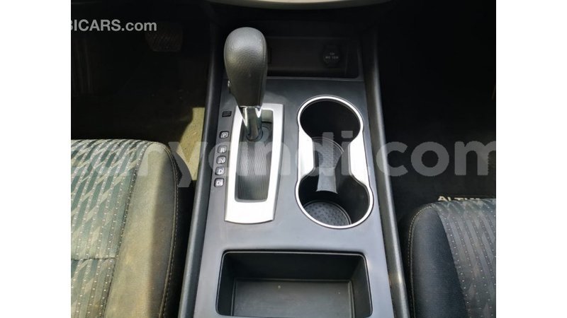 Big with watermark nissan altima zambia import dubai 11013