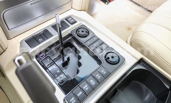 Acheter Import Voiture Toyota Land Cruiser Noir à Import - Dubai, Zambie Acheter Import Voiture Toyota Land Cruiser Noir à Import - Dubai, Zambie