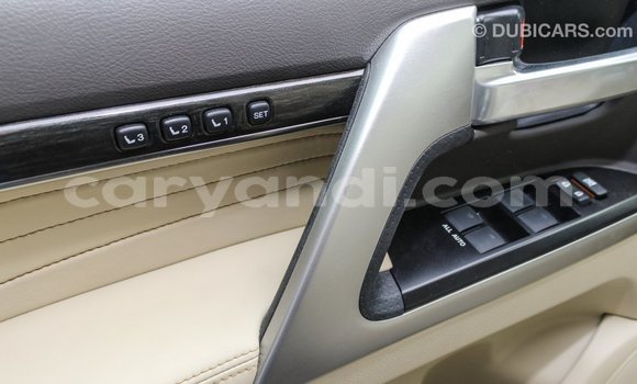 Acheter Import Voiture Toyota Land Cruiser Noir à Import - Dubai, Zambie Acheter Import Voiture Toyota Land Cruiser Noir à Import - Dubai, Zambie