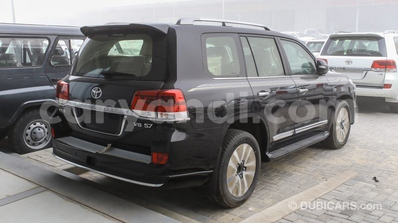 Big with watermark toyota land cruiser zambia import dubai 11016