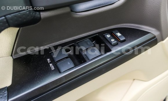 Acheter Import Voiture Toyota Land Cruiser Blanc à Import - Dubai, Zambie Acheter Import Voiture Toyota Land Cruiser Blanc à Import - Dubai, Zambie