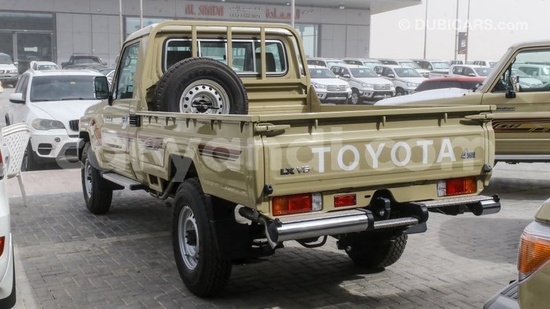 Big with watermark toyota land cruiser zambia import dubai 11020