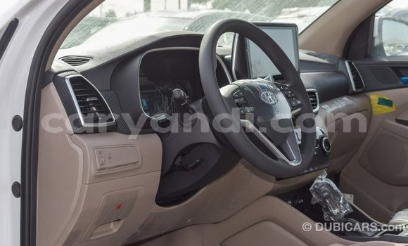 Buy Import Hyundai Tucson White Car in Import - Dubai in Zambia Buy Import Hyundai Tucson White Car in Import - Dubai in Zambia
