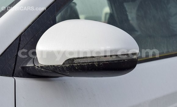 Buy Import Hyundai Tucson White Car in Import - Dubai in Zambia Buy Import Hyundai Tucson White Car in Import - Dubai in Zambia