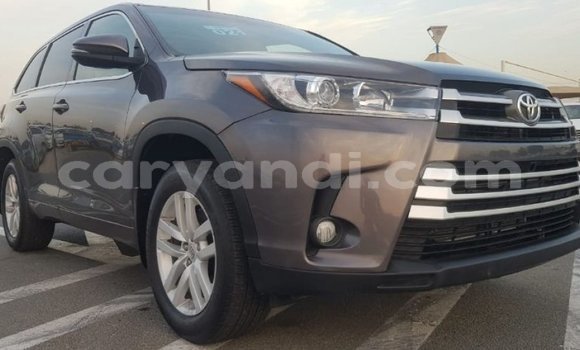 Tenga Imported Toyota Highlander Zvimwe Mota in Import - Dubai in Zambia Tenga Imported Toyota Highlander Zvimwe Mota in Import - Dubai in Zambia