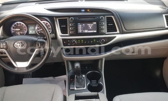Tenga Imported Toyota Highlander Zvimwe Mota in Import - Dubai in Zambia Tenga Imported Toyota Highlander Zvimwe Mota in Import - Dubai in Zambia
