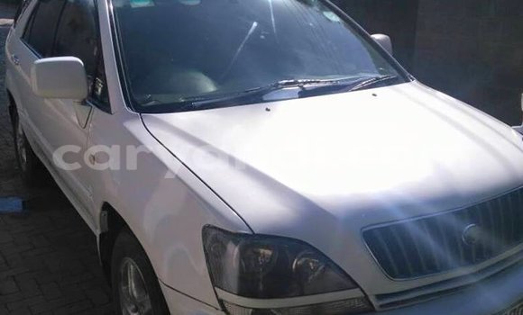 Acheter Occasion Voiture Toyota Harrier Blanc à Chipata, Zambie Acheter Occasion Voiture Toyota Harrier Blanc à Chipata, Zambie