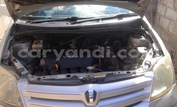 Acheter Occasion Voiture Toyota IST Gris à Chipata, Zambie Acheter Occasion Voiture Toyota IST Gris à Chipata, Zambie