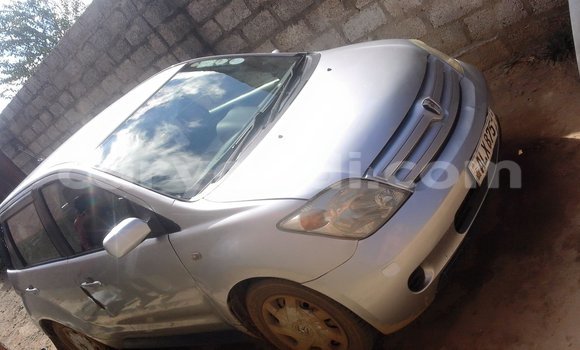 Acheter Occasion Voiture Toyota IST Gris à Chipata, Zambie Acheter Occasion Voiture Toyota IST Gris à Chipata, Zambie
