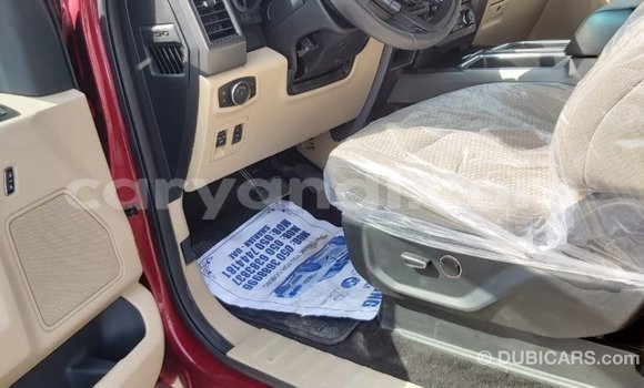 Acheter Import Voiture Ford Club Wagon Rouge à Import - Dubai, Zambie Acheter Import Voiture Ford Club Wagon Rouge à Import - Dubai, Zambie