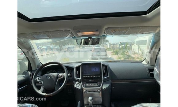 Buy Import Toyota Land Cruiser Black Car in Import - Dubai in Zambia Buy Import Toyota Land Cruiser Black Car in Import - Dubai in Zambia
