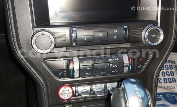 Acheter Import Voiture Ford Mustang Rouge à Import - Dubai, Zambie Acheter Import Voiture Ford Mustang Rouge à Import - Dubai, Zambie