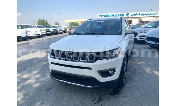 Acheter Import Voiture Jeep Compass Blanc à Import - Dubai, Zambie Acheter Import Voiture Jeep Compass Blanc à Import - Dubai, Zambie
