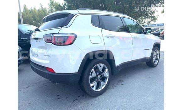 Acheter Import Voiture Jeep Compass Blanc à Import - Dubai, Zambie Acheter Import Voiture Jeep Compass Blanc à Import - Dubai, Zambie