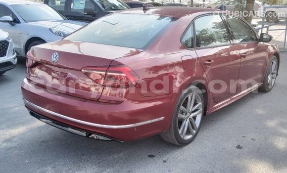 Acheter Import Voiture Volkswagen Passat Rouge à Import - Dubai, Zambie Acheter Import Voiture Volkswagen Passat Rouge à Import - Dubai, Zambie