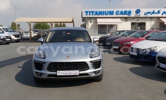 Buy Import Porsche Macan Other Car in Import - Dubai in Zambia