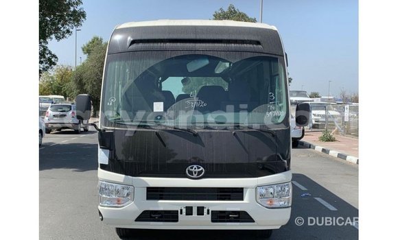 Acheter Import Voiture Toyota Coaster Blanc à Import - Dubai, Zambie Acheter Import Voiture Toyota Coaster Blanc à Import - Dubai, Zambie
