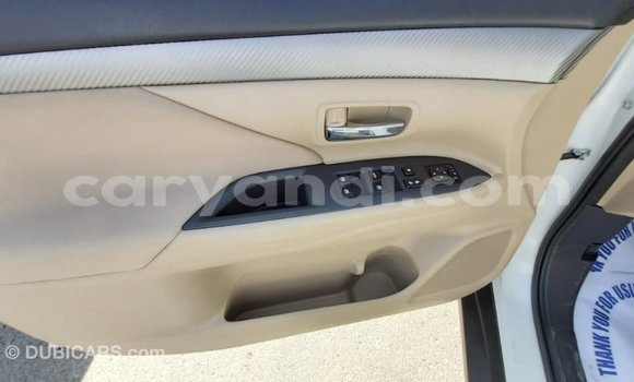 Acheter Import Voiture Mitsubishi Outlander Blanc à Import - Dubai, Zambie Acheter Import Voiture Mitsubishi Outlander Blanc à Import - Dubai, Zambie